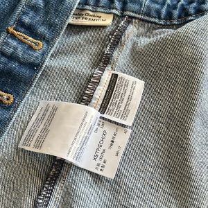 Levis, corset, size XS, used twice